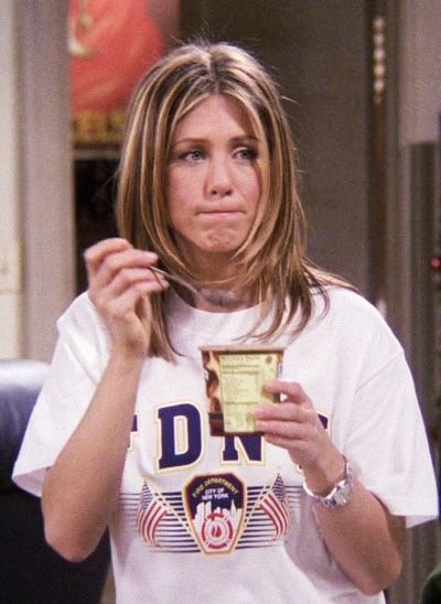 ON SUNDAY MORNING Estilo Rachel Green, Rachel Green Friends, Rachel Green Style, Jeniffer Aniston, Rachel Green Outfits, Friends Scenes, Jennifer Aniston Hot, Jenifer Aniston, Jen Aniston