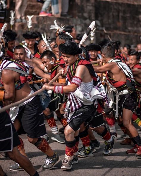 Manipur Culture Festivals, Nagaland Festival, Nagaland Culture, Manipur State, Holiday Homework, Traditional Attires, Northeast India, India Culture, States Of India