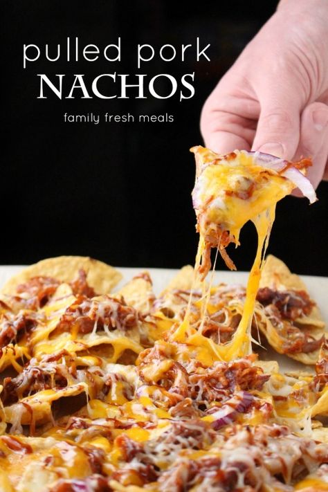 Pulled Pork Nachos - Family Fresh Meals Best Appetizer, Pulled Pork Nachos, Pork Nachos, Fresh Meals, Family Fresh Meals, Nachos Recipe, God Mat, Football Food, Pork Dishes