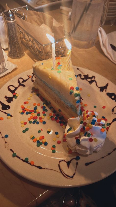 Cheesecake Factory Birthday, Cheesecake Birthday, Aesthetic Birthday Cake, Cookie Crunch, The Cheesecake Factory, Cake Cheesecake, Aesthetic Birthday, Flavor Ice, Feeding America