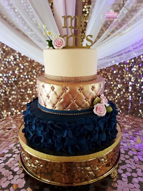 Navy Blue and rose gold colors #yaryssweetart Navy Blue And Rose Gold Cake, Navy And Rose Gold Wedding Cake, Rose Gold Navy Blue Wedding Cake, Rose Gold And Blue Cake, Navy Blue Rose Gold Blush Pink Wedding Cake, Navy Blue Rose Gold And Silver Wedding, Royal Blue And Rose Gold Quinceanera, Navy Blue And Rose Gold Quinceanera, Navy Blue Rose Gold Blush Pink Wedding