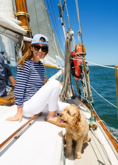 Sailing Nantucket Mackenzie Horan, Coastal Style Bedroom, Sailing Fashion, Red Sox Game, Sail Bag, Design Darling, Preppy Chic, X Games, Burton Snowboards