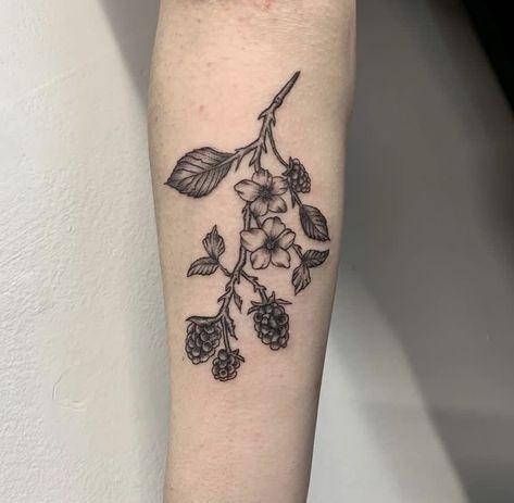 Blackberry Sprig Tattoo, Berry Flower Tattoo, Raspberry Tattoo Black, Wild Blackberry Tattoo, Wild Raspberry Tattoo, Berry Branch Tattoo, Raspberry Vine Tattoo, Blackberry Bush Tattoo, Mulberry Tattoo