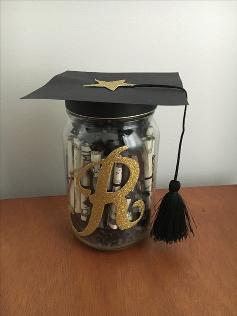 Graduation Jar Ideas, College Graduation Party Decorations, Graduation Bbq, Graduation Money Gifts, Money Jar, Graduation Party Gifts, Diy Graduation Gifts, Graduation Party High, Graduation Party Diy