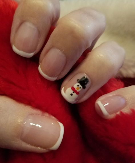 Frosty the snowman nails Snowman French Tip Nails, Christmas Nails 2023 Snowman, Frosty The Snowman Nail Art, Snow Man Nail Design, Frosty The Snowman Nails, Christmas Snowman Nails, Snow Man Nails, Christmas Nails Snowman, Snowmen Nails