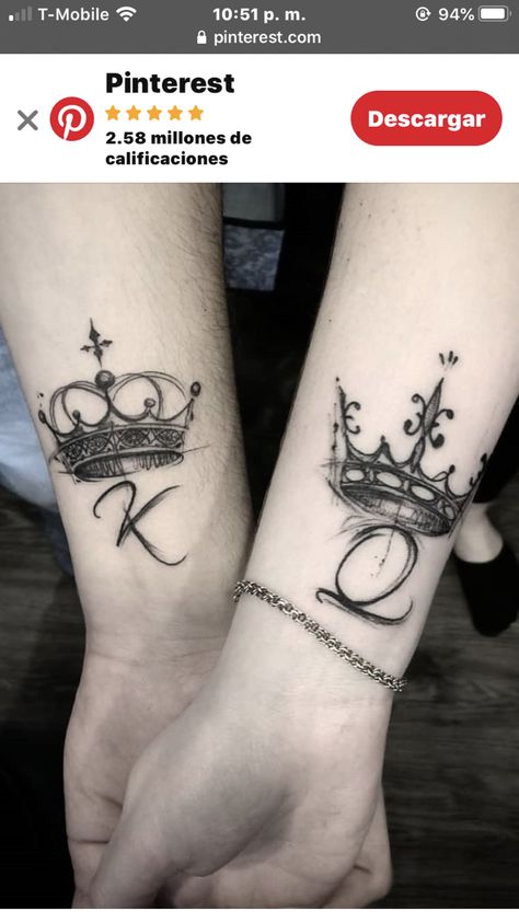 Coronas Tattoo, Him And Her Tattoos, Partner Tattoos, Best Couple Tattoos, Couple Tattoos Unique, Couples Tattoo Designs, Queen Tattoo, Tattoo Prices, Tattooed Women