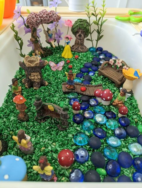 Fairytale Sensory Bin, Fairy Garden Sensory Bin, Fairy Sensory Bin, Garden Sensory Bin, Garden Sensory, Play Preschool, Toddler Sensory Bins, Play Cafe, Sensory Tray