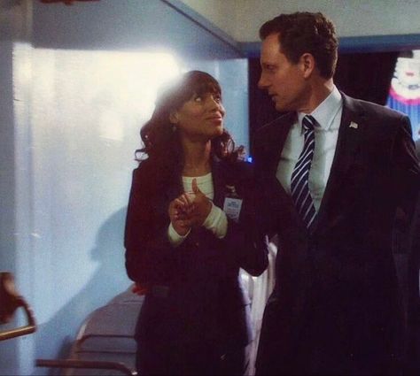 Scandal Tv Series, Olivia And Fitz, Tony Goldwyn, Corporate Goth, Olivia Pope, Interracial Love, The Love Club, Tv Girls, This Is Love