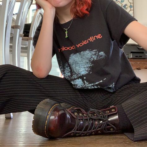 Punk Fall Outfits Grunge, Mid Length Shorts Outfits Aesthetic, Plaid Pants With Doc Martens, Virgincore Outfit, Pinstripe Pants Outfit Grunge, Actual 90s Grunge, Feminine Punk Fashion, Hollywood Bowl Outfit Ideas, Metal Summer Outfit