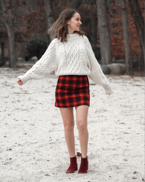 Plaid Red Skirt Outfit, Tartan Skirt Outfit Winter, Christmas Program Outfit, Red Checkered Skirt Outfit, Plaid Skirt And Sweater Outfit, Checkered Dress Outfit, Red Plaid Skirt Outfit, Red Christmas Skirt, Checkered Skirt Outfit