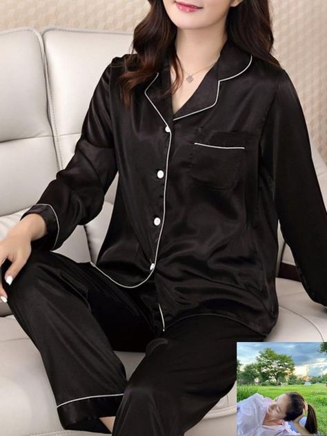 Night Suit For Women, Pijamas Women, Silk Pajamas Women, Black Pajamas, Pajama Fashion, Cute Sleepwear, Cute Pajama Sets, Satin Sleepwear, Night Suit