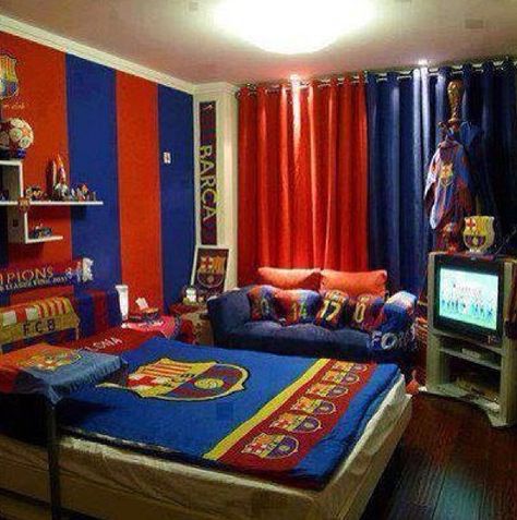 For the love of Barca Barcelona Bedroom, Boys Football Bedroom, Cool Boys Bedroom Ideas, Soccer Bedroom, Cool Bedrooms For Boys, Soccer Room, Football Rooms, Football Bedroom, Boys Bedroom Themes