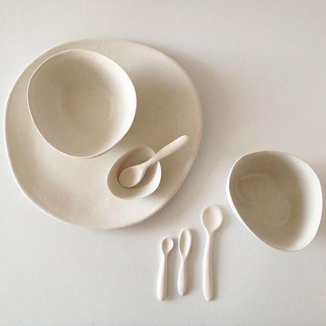 Simple minimal delicate wabi sabi white porcelain tableware by Yasha Butler. Butler Table, Porcelain Tableware, Pinch Pots, Ceramic Spoons, Porcelain Art, Tableware Collection, Ceramic Tableware, Ceramic Vessel, Ceramic Design