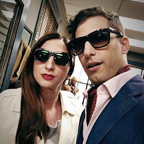 First, Andy Samberg and Chelsea Peretti went to elementary school together — in fact, Chelsea had a crush on Andy growing up. Brooklyn 99 Cast, The Lonely Island, Chelsea Peretti, Brooklyn Nine Nine Funny, Lonely Island, Jake And Amy, Gina Linetti, Spin City, Brooklyn 9 9