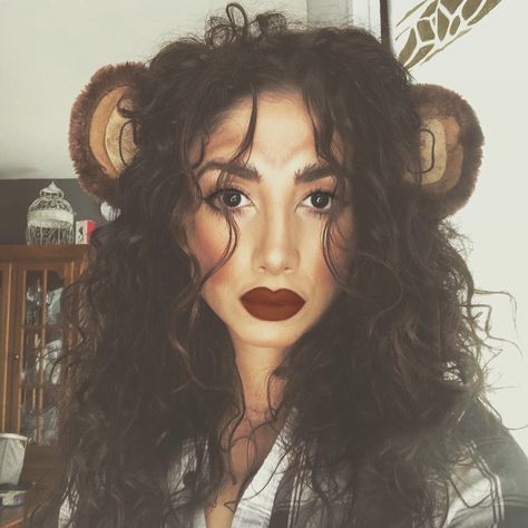 Halloween Monkey Makeup Monkey Halloween Costume Women, Monkey Makeup Women, Monkey Costume Women Makeup, Monkey Costume Makeup, Diy Monkey Costume Women, Monkey Halloween Makeup, Monkey Makeup Halloween, Monkey Face Makeup, Womens Monkey Costume