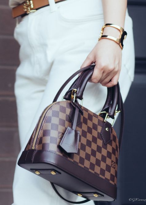 Alma Bag Outfit, Lv Bb Alma, Alba Bb Louis Vuitton, Louis Vuitton Alma Bb Outfit, Alma Bb Outfit, Lv Alma Bb Outfit, Alma Bb Louis Vuitton Outfit, Alma Bb Louis Vuitton, Alma Louis Vuitton