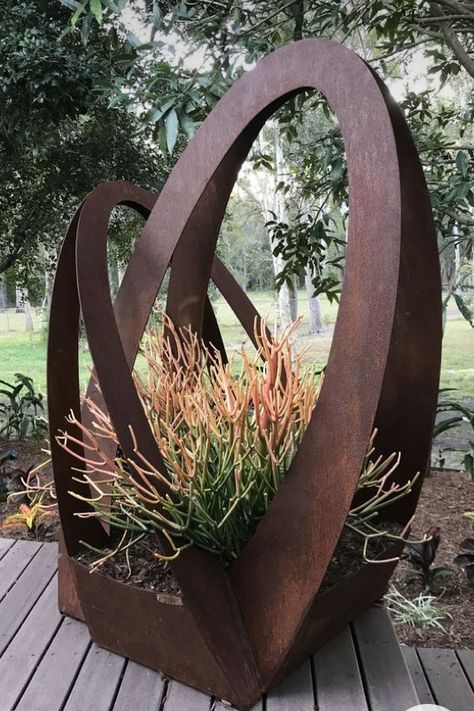 Outdoor metal art