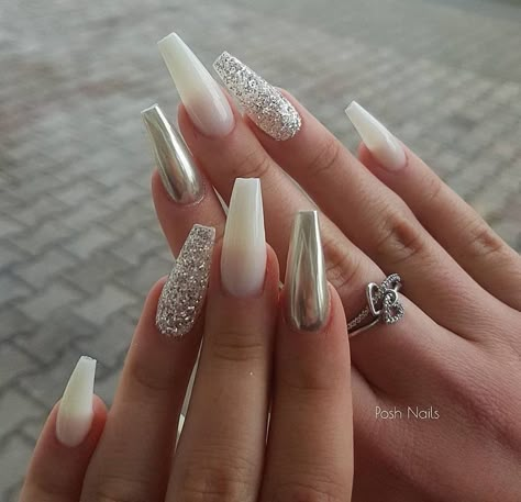 Posh Nails, White And Silver Nails, New Nail Designs, Winter Nails Acrylic, White Acrylic Nails, Modern Nails, Long Nail, Nails White, Beautiful Nail Designs