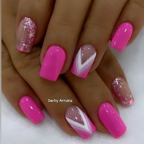 55 Tropical Nail Art Design for the Summer 2023 | Spring Nail Art Gel Summer Nails 2023, Tropical Nails, Pink Gel Nails, Manicure Nail Designs, Subtle Nails, Fancy Nails Designs, Work Nails, Pretty Nail Art Designs, Nails 2023