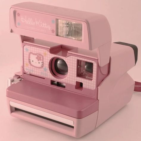 Kuromi Polaroid Camera, Hello Kitty Polaroid Camera, Hello Kitty Polaroid, Hello Kitty Room Aesthetic, Hello Kitty Camera, Pink Polaroid, Ring Camera, Polaroid 600, Hello Kitty Rooms