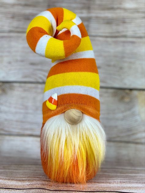 Fall Gnomes Diy, Sports Gnomes, Candy Corn Gnome, Candy Corn Decor, Gnomes Spring, Gnomes Valentines, Coffee Gnomes, Autumn Gnomes, Valentines Gnomes