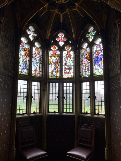 Wales Aesthetic, Cardiff Uni, Cardiff Castle, Castles In Wales, Cardiff Wales, City Girl, Cardiff, Study Abroad, How Beautiful