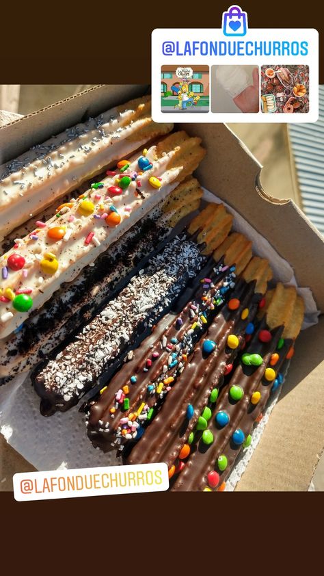 Churros Decoration, Churos Ideas, Food Truck Desserts Ideas, Churros Business, Churros Packaging Ideas, Churro Ideas, Churros Ideas, Churro Desserts, Churros Aesthetic