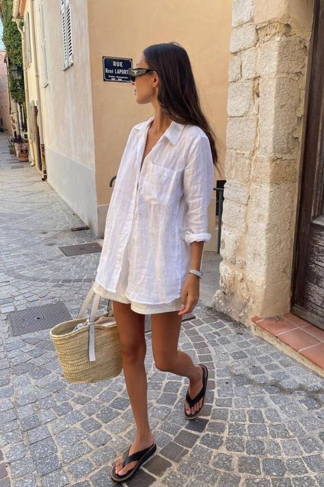 Crete Vacation, Bali Outfits, Italian Summer Outfits, Nyc Outfits, Casual Chic Summer, Chic Summer Outfits, Europe Outfits, Summer 24, Idea Pins