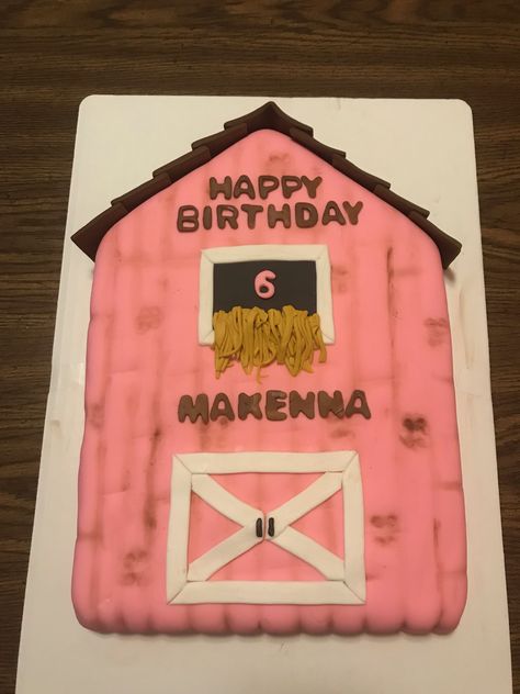 Pink Farm Birthday Party Cake, Pink Barnyard Cake Ideas, Pink Farm Smash Cake, Pink Farm Cake 2nd Birthday, Girly Farm Animal Cake, Barn Cake, Farm Birthday Cakes, Farm Animal Birthday, Farm Birthday Party