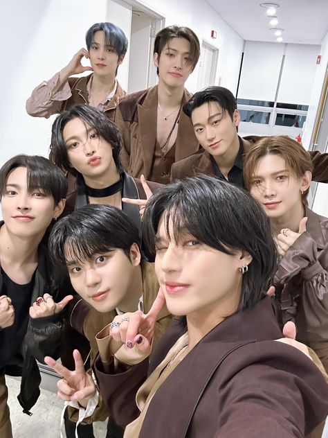 Pirate Kids, Choi Jong-ho, Kang Yeo-sang, Seonghwa Ateez, Song Min-gi, Boy Idols, Korean Bands, Woo Young, Group Photo