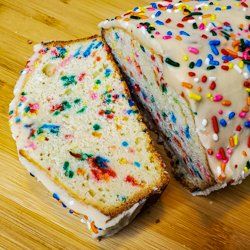 Funfetti Loaf Cake, Cake In Loaf Pan, Buttercream Glaze, Classic Birthday Cake, Vanilla Pound Cake, Classic Birthday, Cake Form, Birthday Cake Flavors, Loaf Cakes