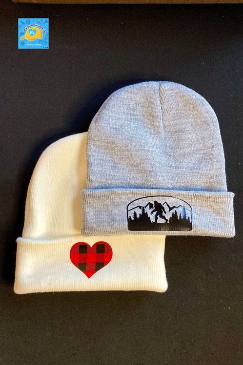 Beenie Hat, Heat Press Projects, Cricut Heat Transfer Vinyl, Daisy Petals, Cold Weather Hats, Hat Ideas, Winter Hats Beanie, Cricut Tutorials, Cricut Maker