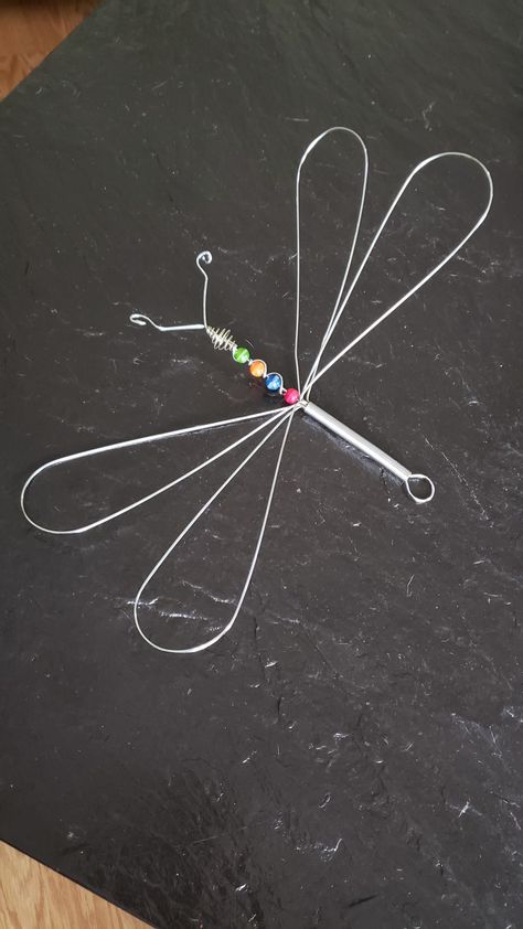 Dragonfly Made From Whisk, Whisk Dragonfly Craft, Dragonfly Wire Wisk, Easy Whisk Dragonfly Craft, Wire Whisk Crafts, Wire Whisk Dragonflies, Whisk Dragonfly Diy, Dragonfly Whisk, Whisk Dragonfly