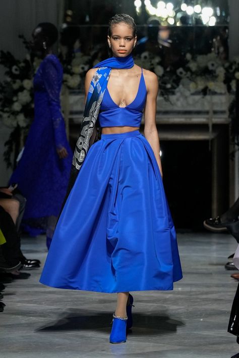 Bibhu Mohapatra Fall 2024 Ready-to-Wear Fashion Show | Vogue Fashion 1920s, Bibhu Mohapatra, Press Tour, Norma Kamali, 1920s Fashion, Spring 2024, Fall 2024, Fashion Colours, Blue Fashion