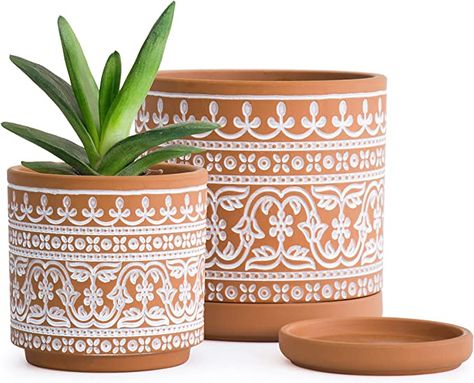 Boho Terracotta Pots, Vase Makeover, Lover Accessories, Totem Design, Flower Pot Design, Ceramic Planter Pots, Clay Planters, Flower Pots Outdoor, Terracotta Planter