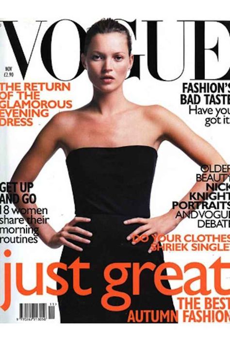 Vogue UK - 1998. | The Evolution Of Kate Moss, In 66 Vogue Covers Kate Moss Magazine, Kate Moss Vogue, Kate Moss 90s, Moss Fashion, Vogue British, Kate Moss Style, Carolyn Murphy, Queen Kate, Vogue Magazine Covers