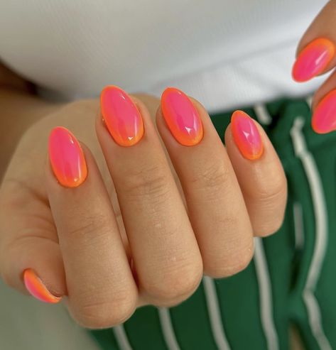 Orange Aura Nails, Aura Nail Designs, 2023 Aura, Nail Ideas Spring, Aura Nail, Spring Nail Ideas, Aura Nails, Simple Spring Nails, Subtle Nails