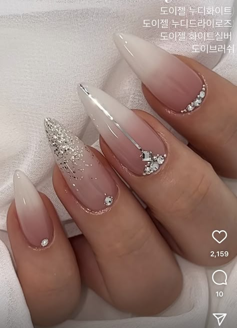 Baby Boomers Nails, Blush Nails, Pink Nail Designs, Nail Forms, Bridal Nails, Nail Accessories, Rhinestone Nails, Nail Kit, False Nails