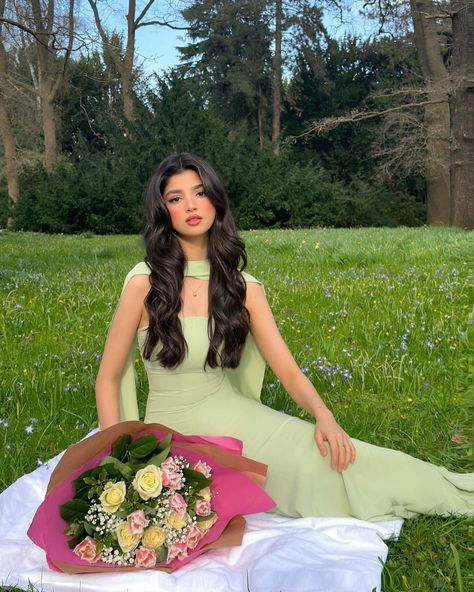 A love letter to spring💐 @rashan.mh is wearing the Imogene maxi gown in spring green - who wants a restock? Soft Dark Feminine, Rashan Mh, Greta Falcone, Birthday Shoots, Femininity Aesthetic, Beauty Bible, Prom Pics, Princess Vibes, Photography Location