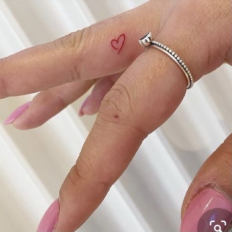 Simple Heart Tattoos, Tiny Tattoos For Women, Tiny Heart Tattoos, Hidden Tattoos, Hand And Finger Tattoos, Stylish Tattoo, Small Pretty Tattoos, Petite Tattoos, Delicate Tattoo