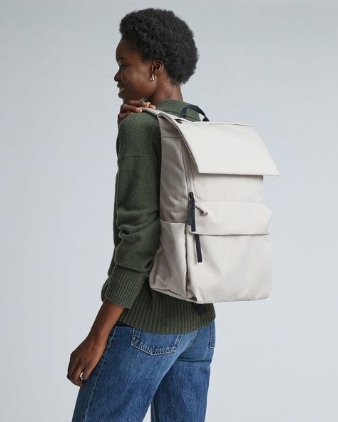 I Scoured Le Internet for the Most Professional-Looking Work Backpacks Everlane Backpack, Everlane Bag, Underseat Carry On, Smart Chic, Neoprene Backpack, Best Laptop Backpack, Water Resistant Backpack, Work Backpack, Best Luggage