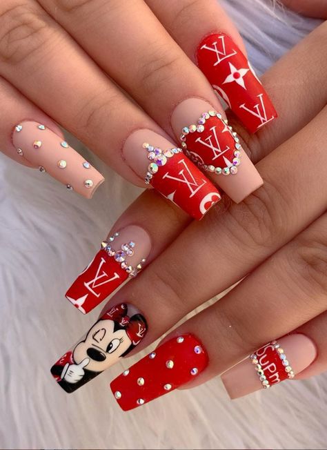 A women's lifestyle destination dedicated to style, entertainment, love, and living beautifully. Writing On Nails, Name On Nails, Miki Mouse Nail Art, Minnie Inspired Nails, Miky Mouse Nail Art, Long Mickey Mouse Nails, Nails Miki Mouse, Louis Vuitton Nails, Cute Nail Art Designs