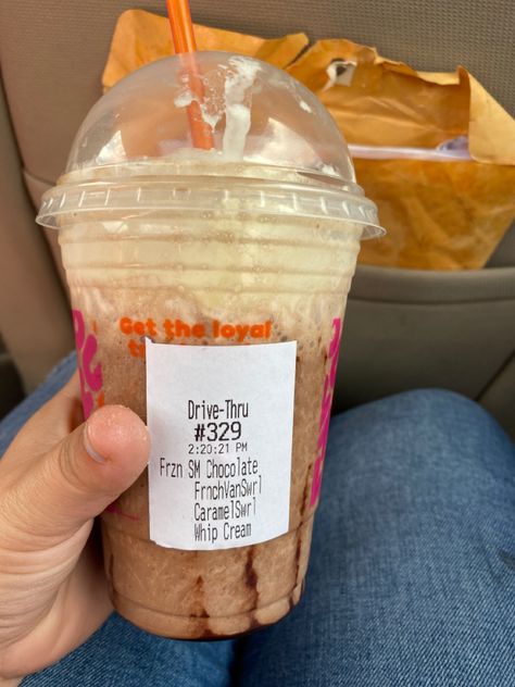 Chocolate Dunkin Drinks, Hot Dunkin Donuts Drinks To Try, Dunkin Donuts Drinks To Try No Coffee, Dunkin Christmas Drinks, Frozen Dunkin Drinks, Dunkin Donuts Drinks Frappe, Dunkin Donuts Hot Drinks, Dunkin Frozen Coffee Order, Frozen Coffee Dunkin