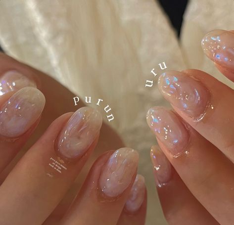 Japanese Gel Nails Simple, Japanese Kawaii Nails, Short Milky White Nails, Japanese Gel Nails, Office Nails, Japanese Nail Design, Nail Aesthetic, Minimal Nails Art, Nail Board