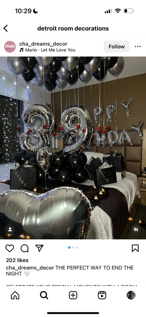 Black Hotel Room, Decorated Hotel Room, Romantic Valentines Day Ideas, Hotel Ideas, Let Me Love You, Senior Night, Romantic Valentine, Dream Decor, Hotel Room