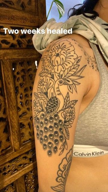 Indian Peacock Tattoo, Indian Flower Tattoo, Tattoo Peacock, Indian Peacock, Hindu Tattoo, Peacock Tattoo, Indian Flowers, Friendship Tattoos, Indian Tattoo