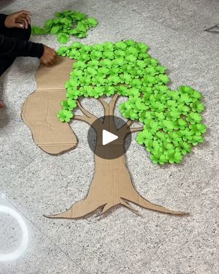 Classroom Family Tree, Paper Mache Tree, Classroom Tree, Cardboard Tree, Family Tree Project, Diy Classroom Decorations, Fake Trees, Tree Templates, Diy Tree