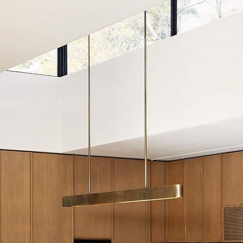 Julia Day on Instagram: "A silent and serene design language which blends minimalist design and organic forms and materials. The specificity of this project is centred around three materials: yummy hand selected marble, brushed open grain oak and burnished bronzed brass contrasted against a creamy cocooned interior envelope.The open plan kitchen and living area are very much included in this code. Continuity is created by the repetition of these contrasting finishes in order for us to read the sculptural interior elements and details. Floors and cupboards in a corresponding timber are extended from the kitchen through to the living area,essentially wrapping the areas together. The kitchen island formed out of brushed bronze and book matched Silver Roots marble sourced exclusively fo Brushed Bronze, Mountain House, Organic Form, Design Language, Open Plan Kitchen, Cupboard, Minimalist Design, Marble, The Selection