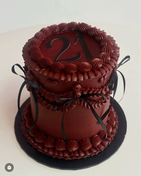 #BEAUTY, #RELATIONSHIPS #Fashion #Animals #Outfits #Winter Outfits #Animals Burgundy Birthday Party Ideas, Grunge Birthday Cake, Burgundy Birthday Cake, Red Cake Aesthetic, Burgundy Cakes, Red And Black Cake, Bdy Cake, Bf Bday, Burgundy Cake