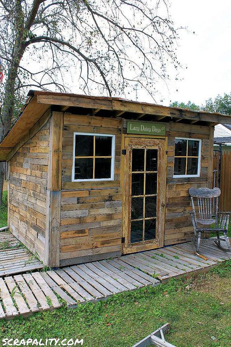 Beautiful Shed Made From Reclaimed Pallets & Tin Cans  #cans #garden #palletshed #recyclingwoodpallets #repurposedpallet #wood Pallet shed created using 90% repurposed items. I used pallets for flooring, framing, and an outer covering of the shed. The metal roofing is from fo... Shed Out Of Pallets, Shed Inspiration, Pallet Shed, 1001 Pallets, Pallet Outdoor, Pallet Garden, Recycled Pallets, Diy Shed, Building A Shed